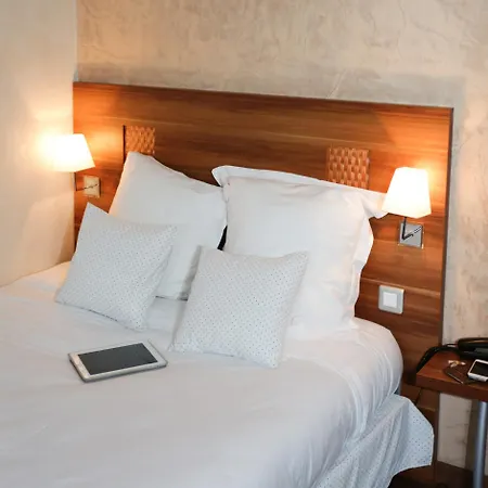 Hotel The Originals City, Gare 3*