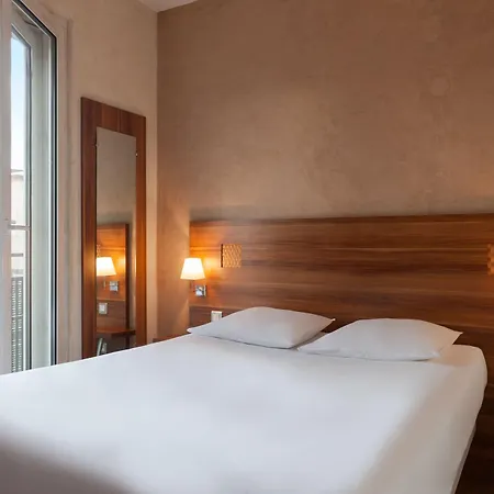 Готель The Originals City, Gare