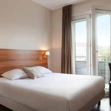 Hotel The Originals City, Gare 3*