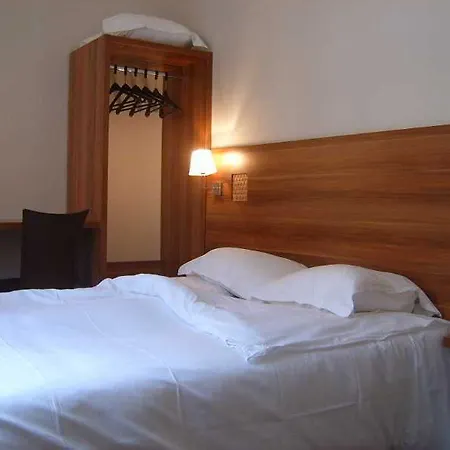 The Originals City, Gare Hotel 3*