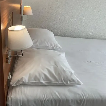 Готель The Originals City, Gare