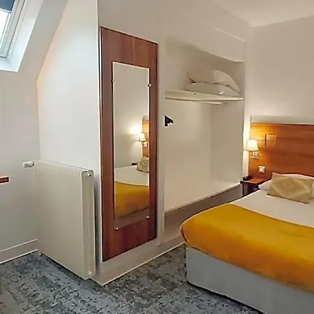 Hotel The Originals City, Gare