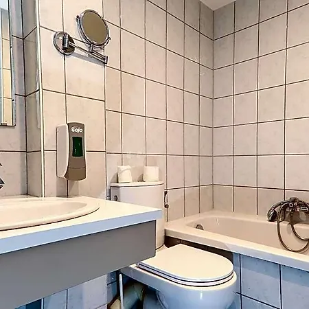 Hotel The Originals City, Gare Colmar