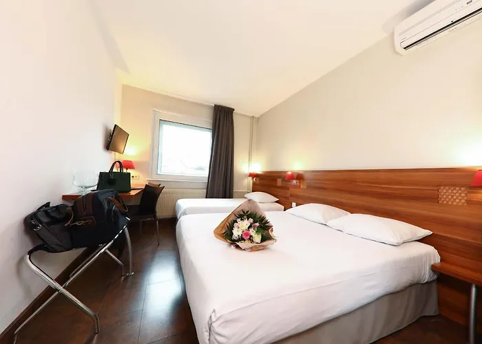 فندق The Originals City, Gare 3*