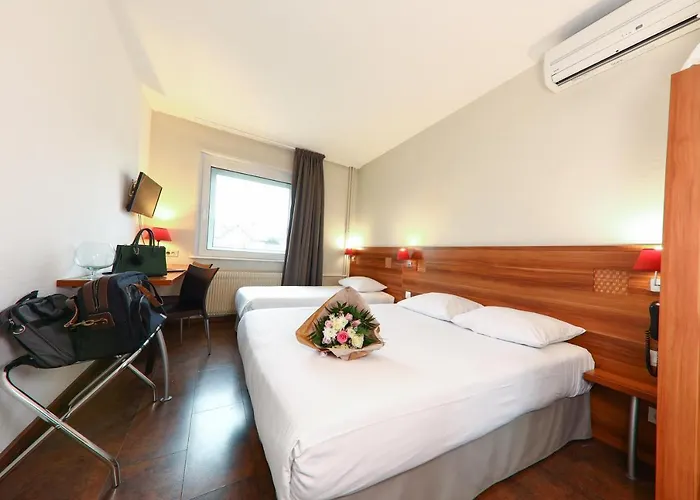 The Originals City, Gare 3* Colmar