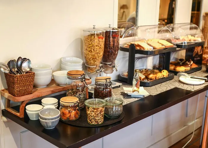 Hotel The Originals City, Gare Colmar