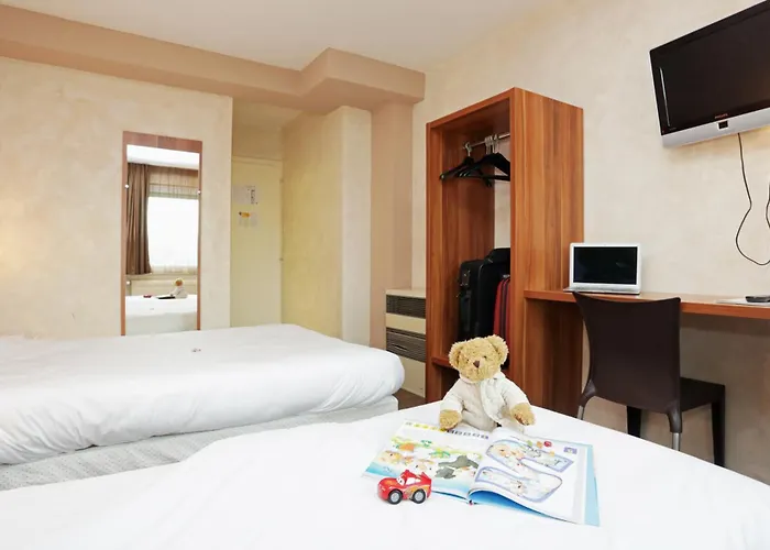 The Originals City, Gare فندق كولمار