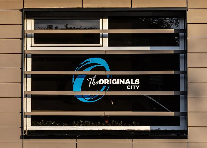 Hotel The Originals City, Gare